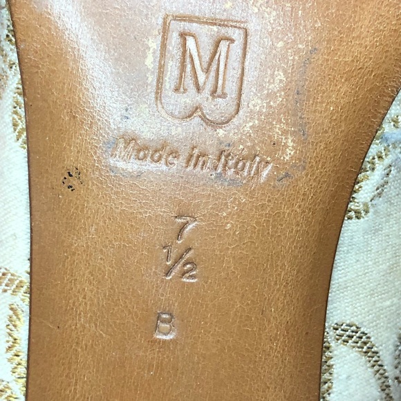 Classy gold and beige pumps - Picture 3 of 3